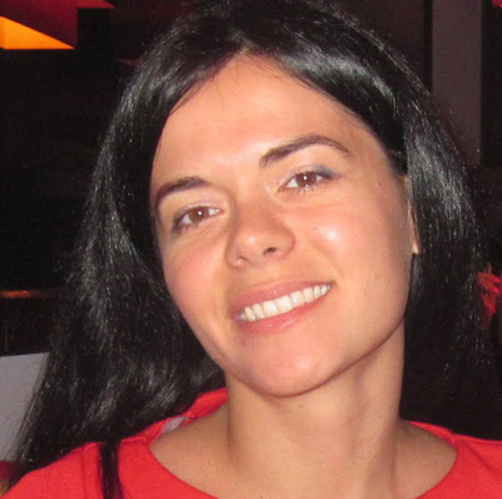 Meet your Posher, Elena